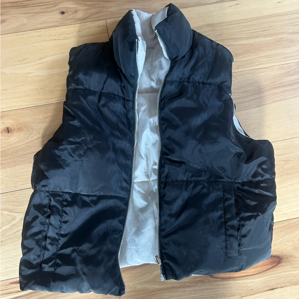 Chic Black and White Puffer Vest